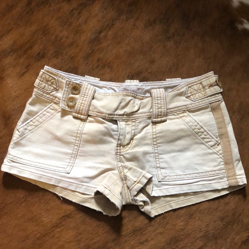 Abercrombie & Fitch Khaki Shorts